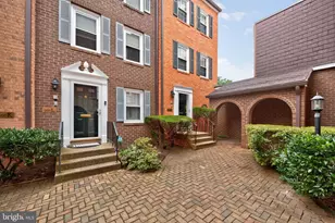 900 24th St NW, Washington, DC 20037 - Photo 1