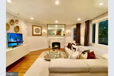 4402 Reservoir Road NW, Washington, DC 20007 - Photo 1