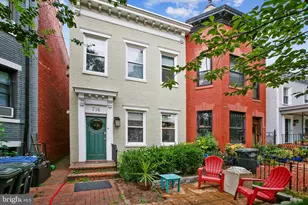 716 Maryland Ave NE, Washington, DC 20002 - Photo 1
