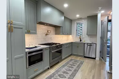 704 3rd Street SW #121, Washington, DC 20024 - Photo 1