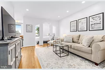 305 C Street NE #410, Washington, DC 20002 - Photo 1