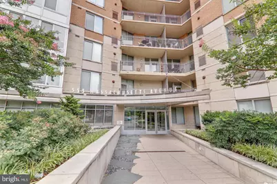 555 Massachusetts Avenue NW #206, Washington, DC 20001 - Photo 1