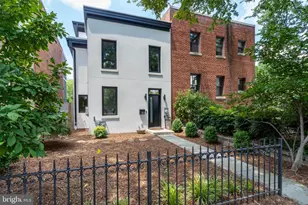 103 17th St SE, Washington, DC 20003 - Photo 1