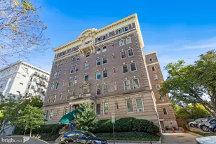 2122 California St NW, Washington, DC 20008 - Photo 1