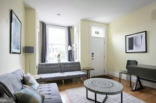 519 10th St SE, Washington, DC 20003 - Photo 1