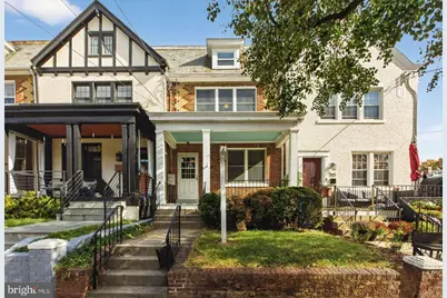 2413 39th Street NW, Washington, DC 20007 - Photo 1