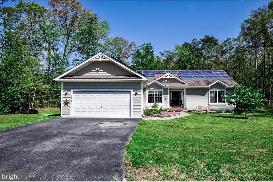 https://m1.cbhomes.com/p/984/DESU160848/9F27F966C3954E2/pdl23tp.jpg