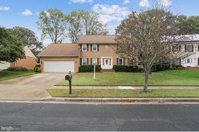 1722 Peartree Lane - Photo 1