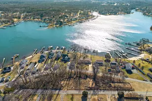 2001 Poplar Ridge Rd, Pasadena, MD 21122 - Photo 1