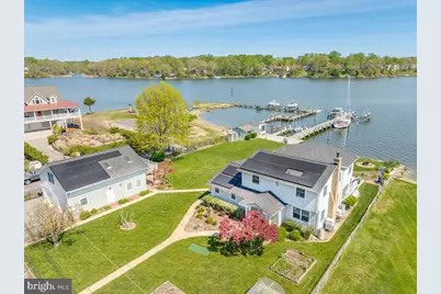 201 Edgewater Drive, Edgewater, MD 21037 - Photo 1