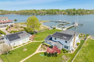 201 Edgewater Dr, Edgewater, MD 21037 - Photo 1