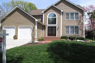 1305 Pecantree Ct, Crofton, MD 21114 - Photo 1