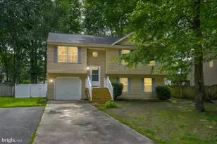 1027 Biltmore Ave, West River, MD 20778 - Photo 1