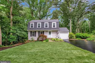 616 Bay Hills Dr, Arnold, MD 21012 - Photo 1