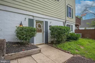 1553 Lowell Ct, Crofton, MD 21114 - Photo 1