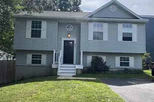 997 11th St, Pasadena, MD 21122 - Photo 1