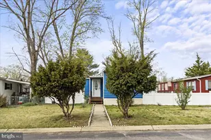 4748 Flanders Ln, Harwood, MD 20776 - Photo 1