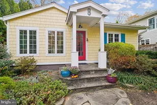 8 Hull Ave, Annapolis, MD 21403 - Photo 1