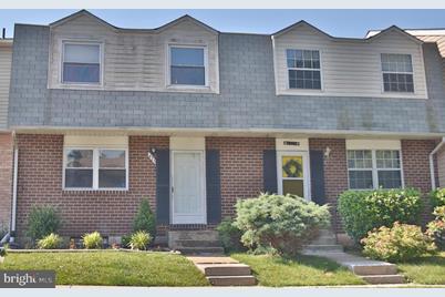 475 Darton Court - Photo 1