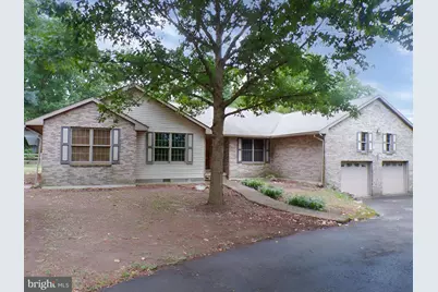 12400 Goldens Avenue SE, Cumberland, MD 21502 - Photo 1