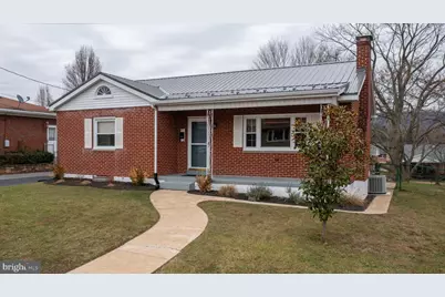 40 Memorial Avenue, Cumberland, MD 21502 - Photo 1