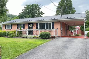 208 Allendale Ave, Lavale, MD 21502 - Photo 1