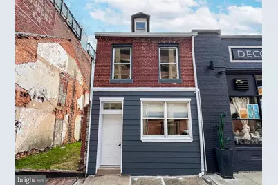 319 W Madison Street, Baltimore, MD 21201 - Photo 1