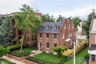 2206 Park Ave, Baltimore, MD 21217 - Photo 1