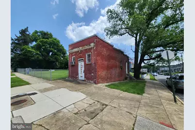 1701 N Longwood Street, Baltimore, MD 21216 - Photo 1