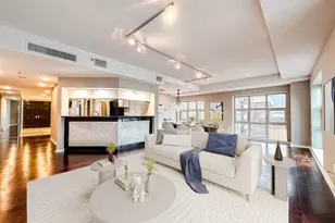 250 President St, Baltimore, MD 21202 - Photo 1