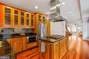 501 S Decker Ave, Baltimore, MD 21224 - Photo 1