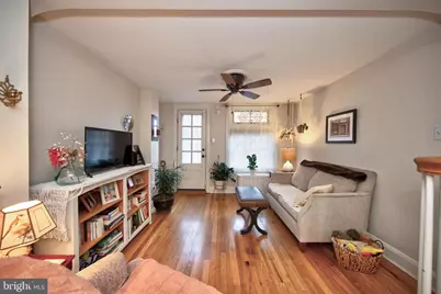 624 S Milton Avenue S, Baltimore, MD 21224 - Photo 1