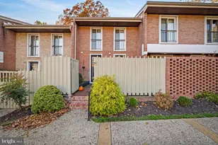 42 Bouton Green Ct, Baltimore, MD 21210 - Photo 1