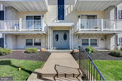 7 Warren Lodge Court #2-B, Cockeysville, MD 21030 - Photo 1