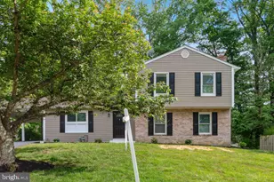 7813 Main Falls Cir, Baltimore, MD 21228 - Photo 1