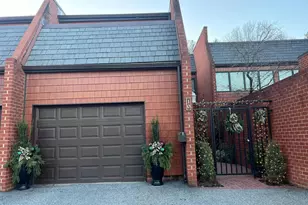 10 Malibu Ct, Towson, MD 21204 - Photo 1