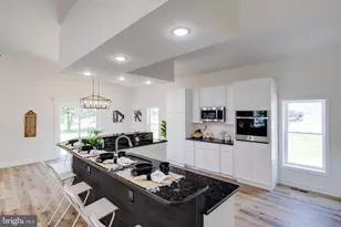 198 E Kingston Park Ln, Middle River, MD 21220 - Photo 1