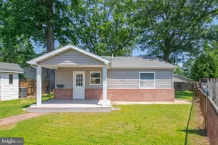 5 Gladiolus Pl, Middle River, MD 21220 - Photo 1