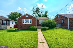 204 S Taylor Ave, Essex, MD 21221 - Photo 1