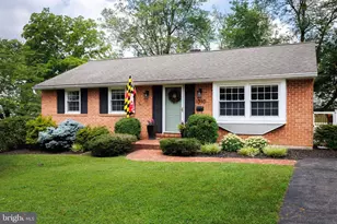 1310 Brook Rd, Baltimore, MD 21228 - Photo 1