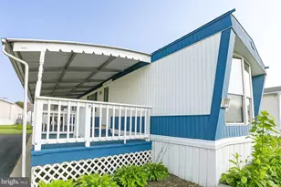 203 Robwood Ct, Dundalk, MD 21222 - Photo 1