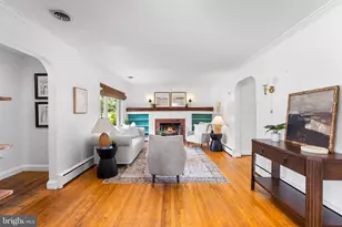 2111 Oak Lodge Rd, Baltimore, MD 21228 - Photo 1