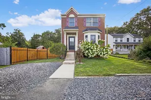 7619 North Point Rd, Baltimore, MD 21219 - Photo 1