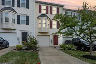 16 Lanhill Ct, Halethorpe, MD 21227 - Photo 1