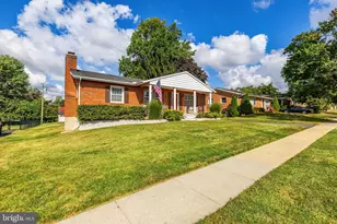 10308 Greenside Dr, Cockeysville, MD 21030 - Photo 1