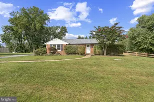 212 Nicodemus Rd, Reisterstown, MD 21136 - Photo 1