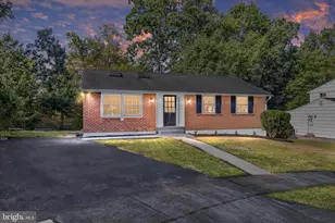 8 David Lee Ct, Baltimore, MD 21228 - Photo 1