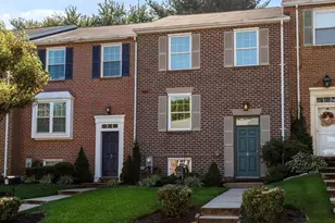 9 Pinecone Ct, Parkville, MD 21234 - Photo 1