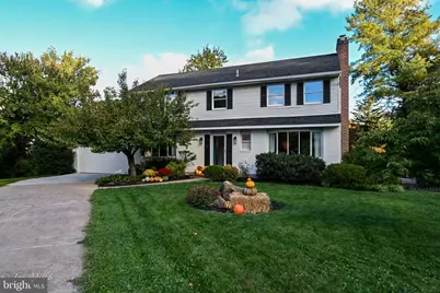 800 Chestnut Glen Garth, Towson, MD 21204 - Photo 1