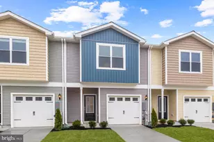 8157 Bartholomew Ct, Baltimore, MD 21206 - Photo 1